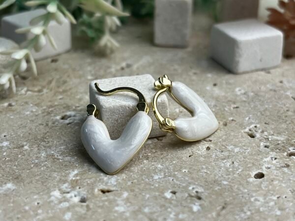 Gold Beyaz Heart of Dawn Küpe