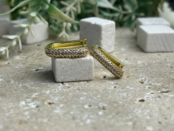 Gold Beyaz Veloura Eclipse Küpe